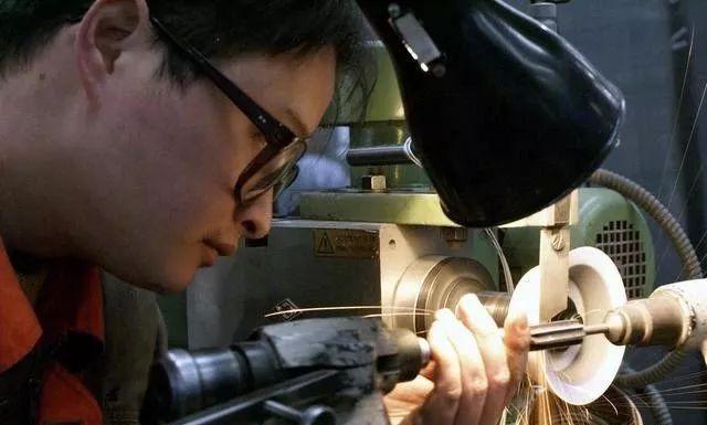 機加工和CNC技術(shù)員，這兩者有區(qū)分嗎 (圖2)